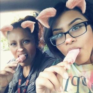 Meet your Posher, Maria